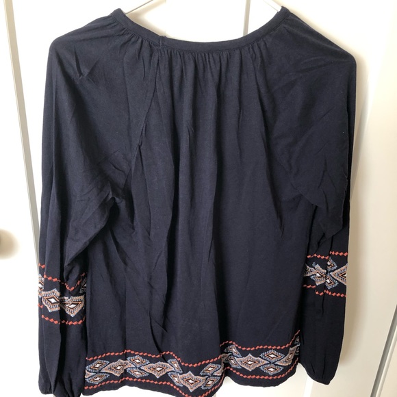Crown & Ivy Navy Blouse - Picture 2 of 3